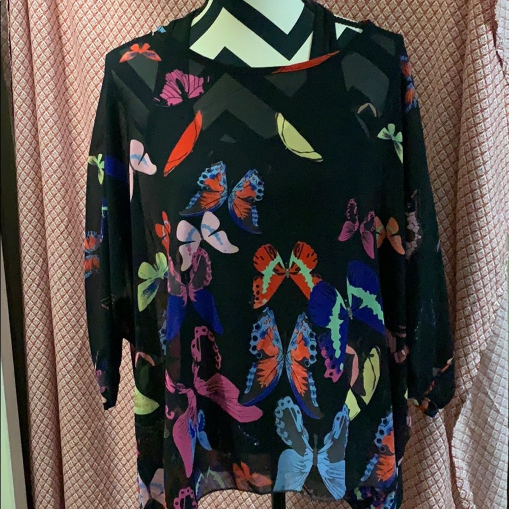 Women’s Dress Top